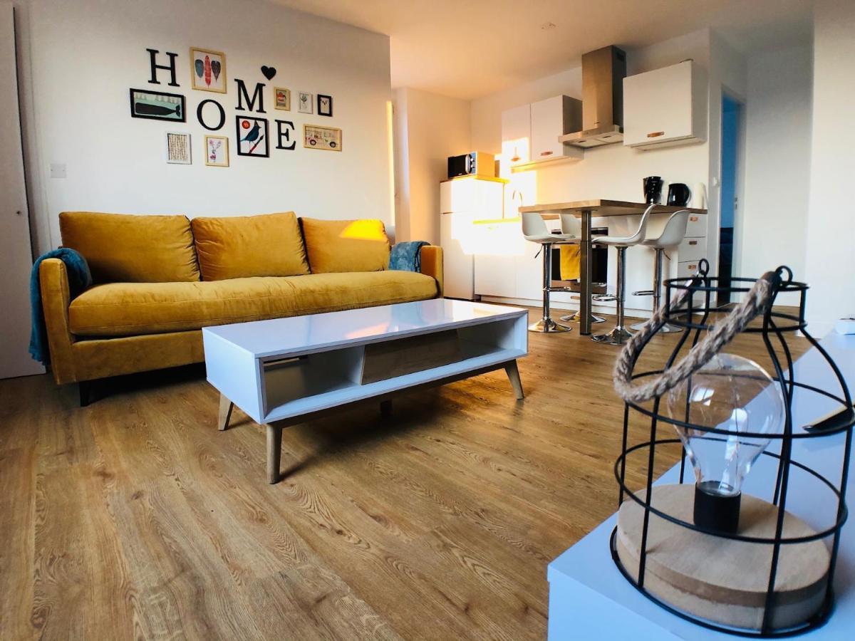 Charmant Appartement 1-4 Personnes, Proche Centre Avec Parking Nantes Exterior photo
